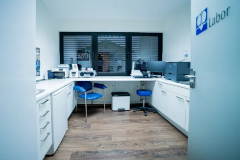 Praxiszimmer Labor